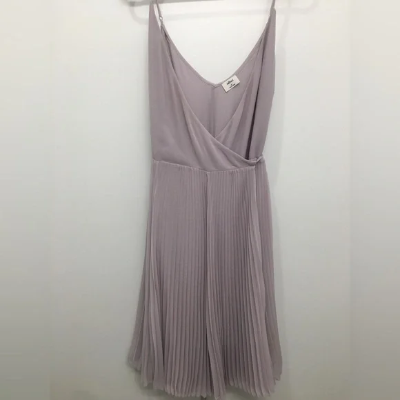 Beautiful Wilfred Beaune dress - size M - very good condition - Picture 5 of 13